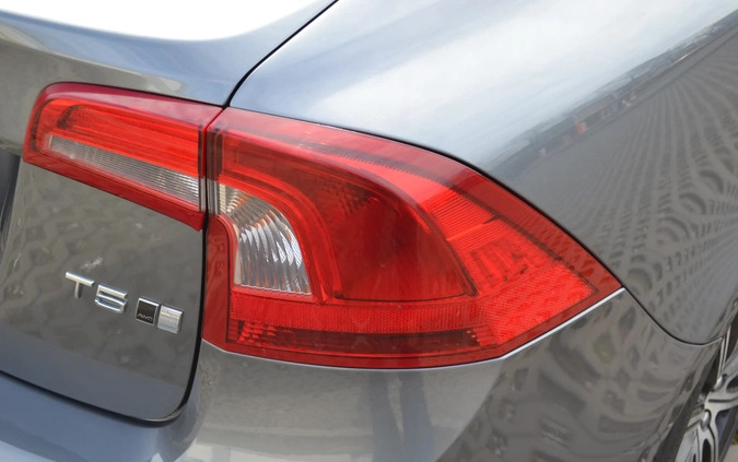 Volvo S60 cena 71900 przebieg: 79000, rok produkcji 2017 z Warszawa małe 254